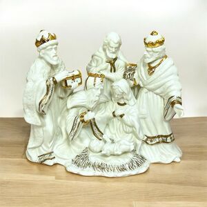 VTG Enesco Porcelain Nativity Scene Light Lamp White/Gold Christmas Holy Family
